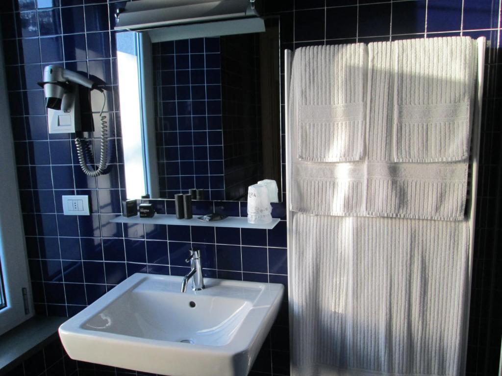 Hotel Valeria Villa Opicina Værelse billede